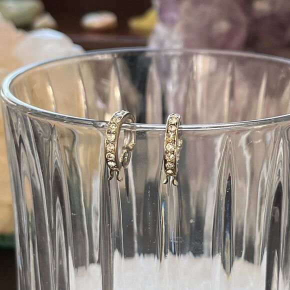 Vintage Silver Tone Huggie Earrings Clear Rhinestone Latch Closure 10mm Hoops - Picture 3 of 8